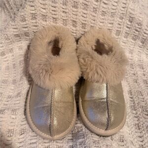 Faux Fur Lined Metallic Slippers